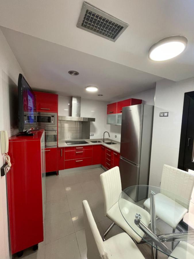 Moderno Apartamento Con Plaza De Garaje En Pleno Centro De Альмерия Экстерьер фото